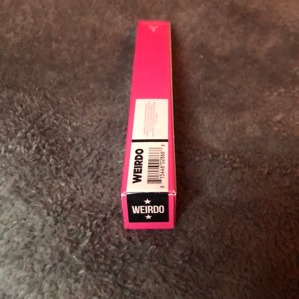 JSC ‘Weirdo’ Lip Liner 🖤